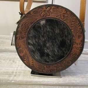 Myra Bag Round Canteen Crossbody